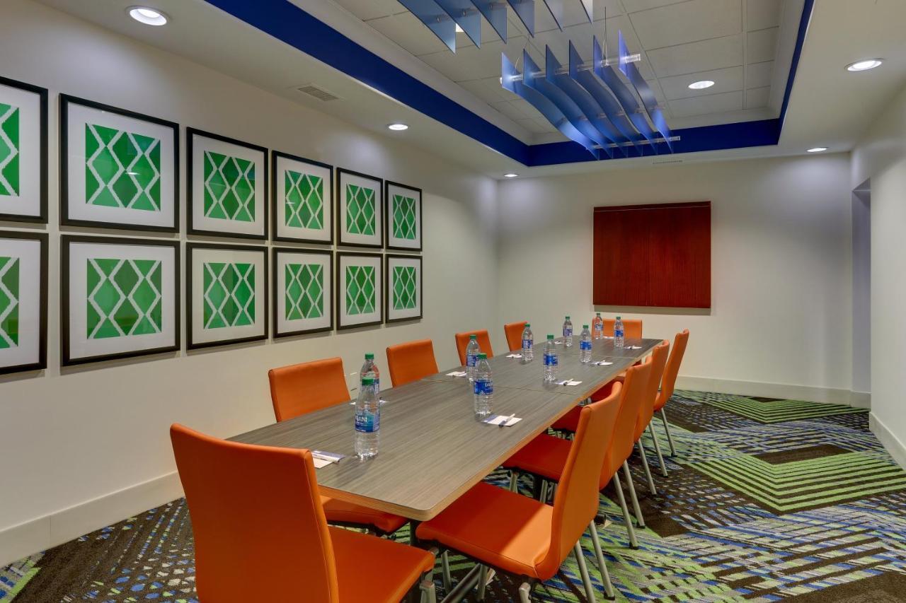 Holiday Inn Express Hotel & Suites Dayton-Centerville By Ihg Zewnętrze zdjęcie