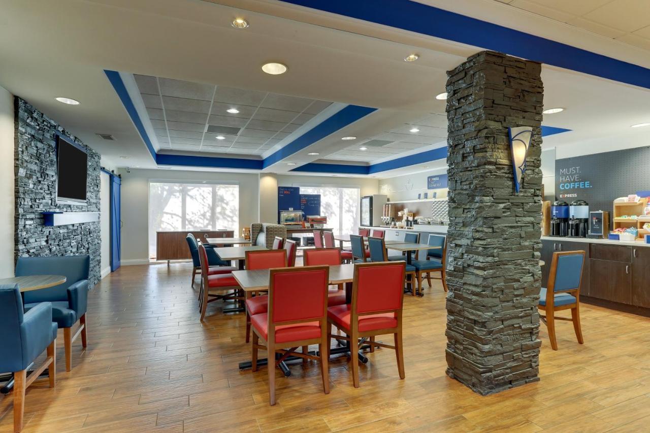 Holiday Inn Express Hotel & Suites Dayton-Centerville By Ihg Zewnętrze zdjęcie