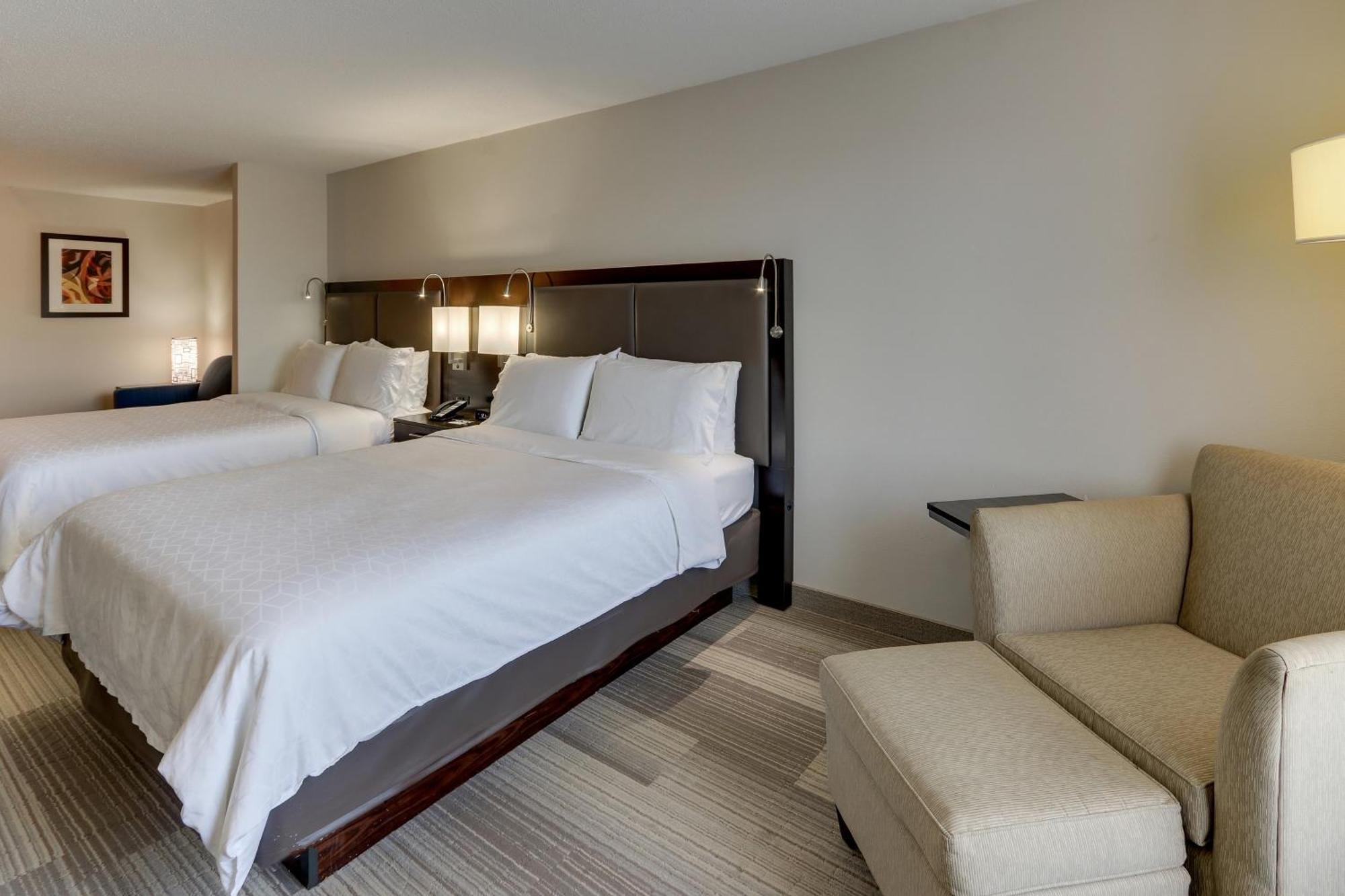 Holiday Inn Express Hotel & Suites Dayton-Centerville By Ihg Zewnętrze zdjęcie